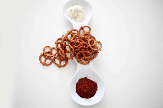 Chili Ranch Pretzels/5.5 oz resealable