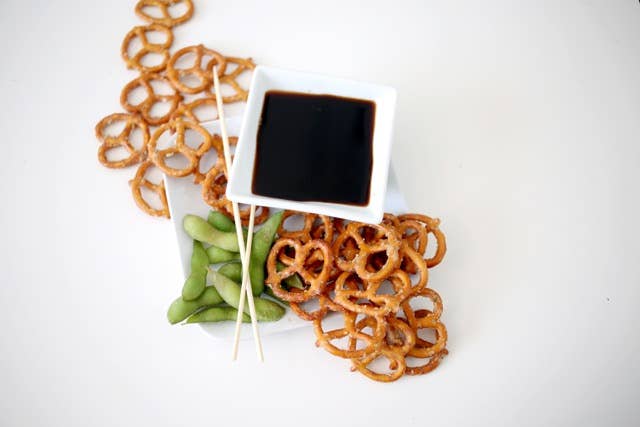 Wasabi Soy Pretzels/5.5 oz resealable